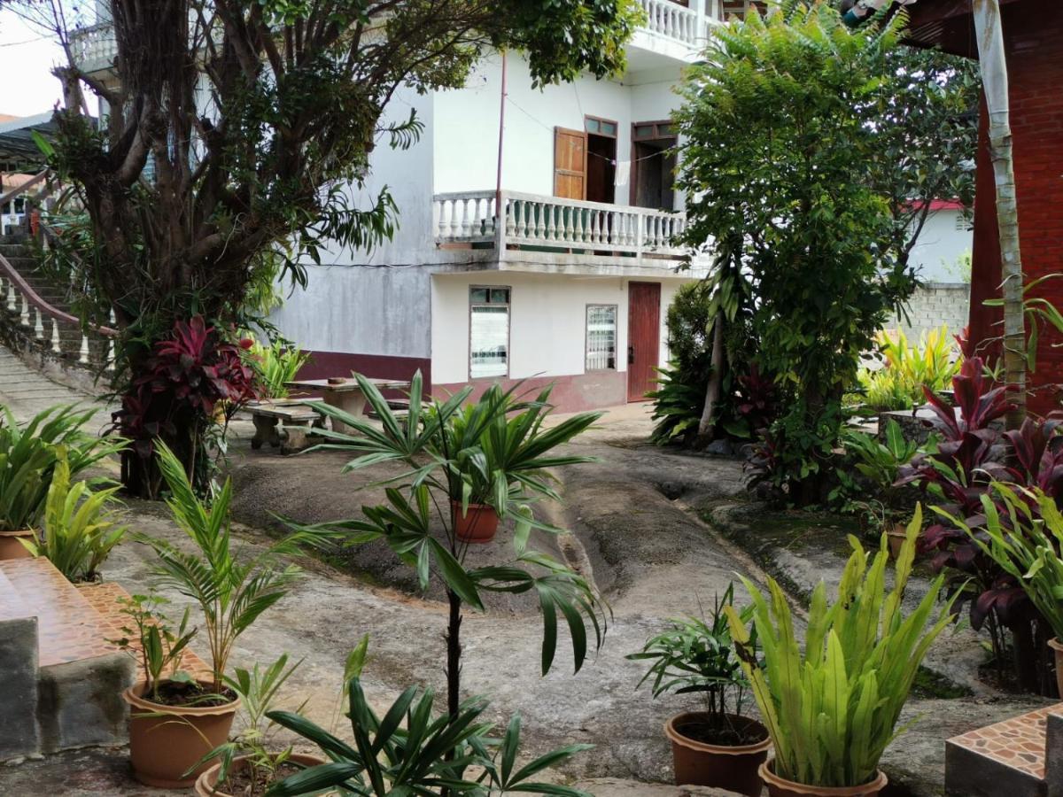 Kongkeo Guesthouse Muang Phônsavan Exteriör bild