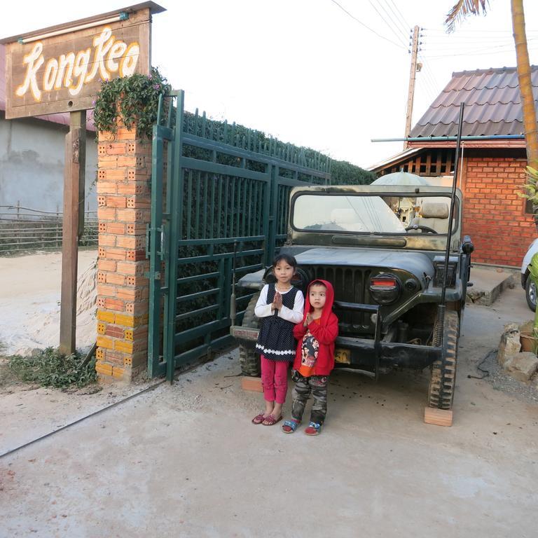 Kongkeo Guesthouse Muang Phônsavan Exteriör bild