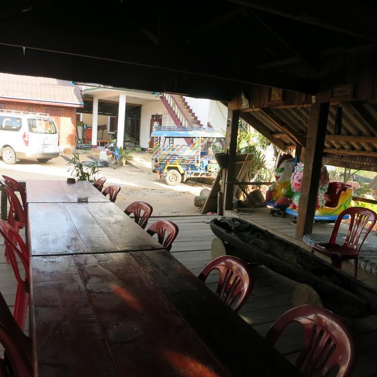 Kongkeo Guesthouse Muang Phônsavan Exteriör bild