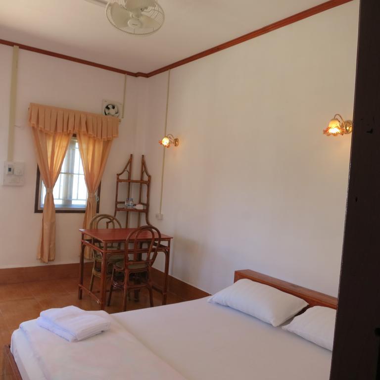 Kongkeo Guesthouse Muang Phônsavan Exteriör bild