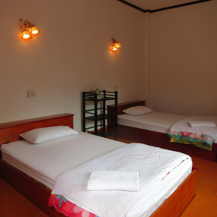Kongkeo Guesthouse Muang Phônsavan Exteriör bild