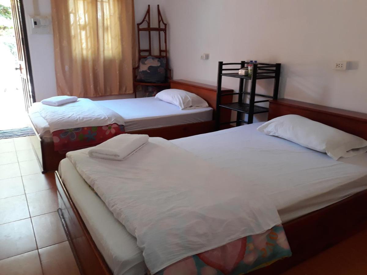 Kongkeo Guesthouse Muang Phônsavan Exteriör bild